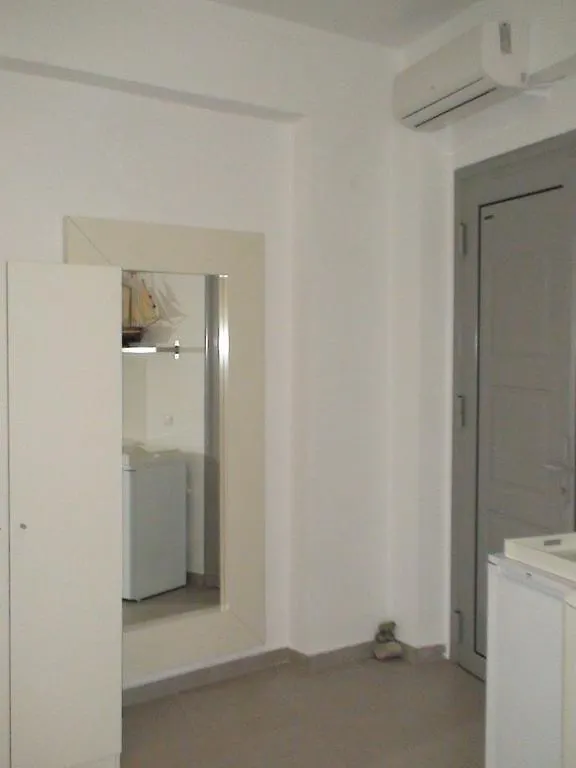 Center House Apartment Válta
